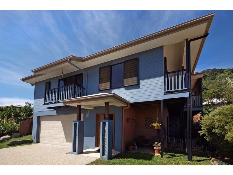 16 Lookout Terrace, Trinity Beach QLD 4879