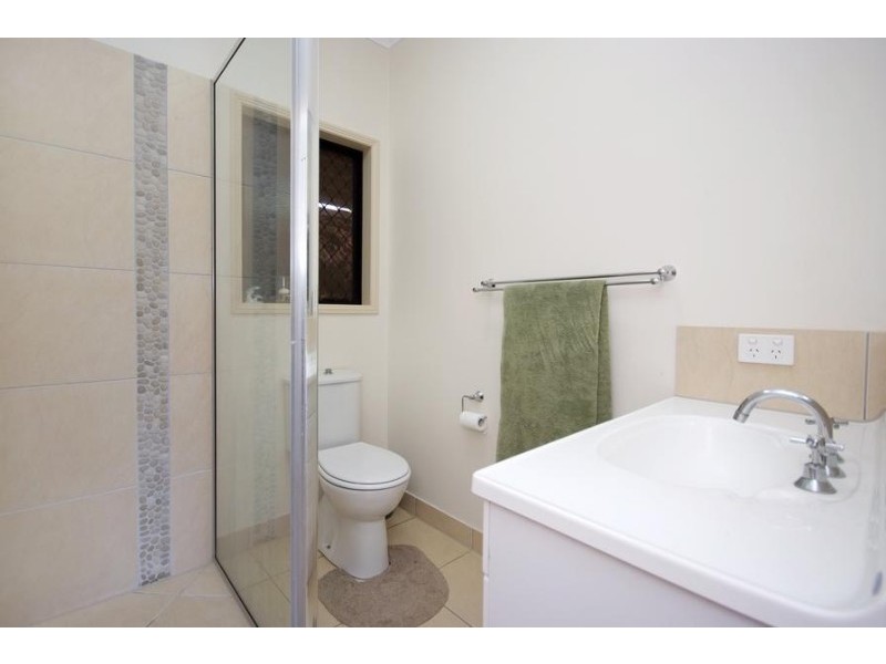 16 Lookout Terrace, Trinity Beach QLD 4879