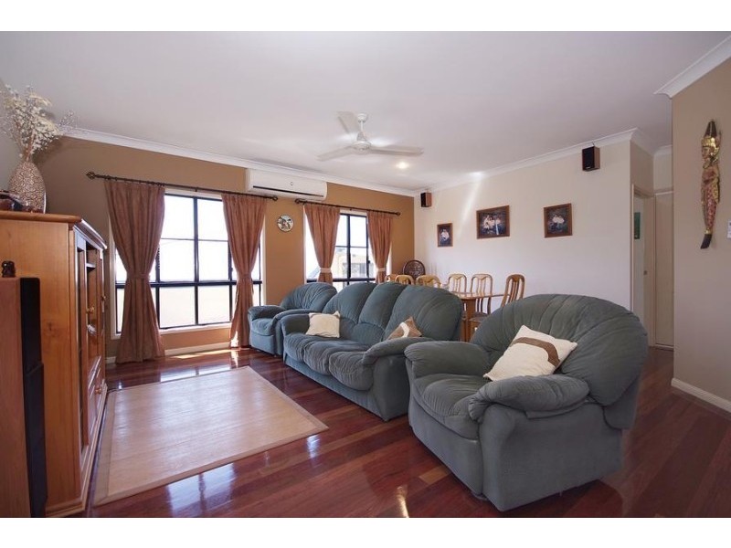 16 Lookout Terrace, Trinity Beach QLD 4879