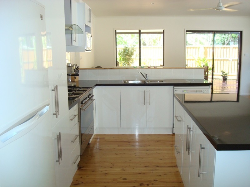 6 Palmerston Street, Aeroglen QLD 4870