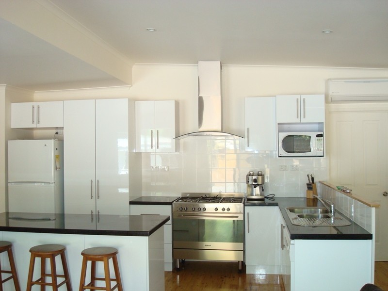 6 Palmerston Street, Aeroglen QLD 4870