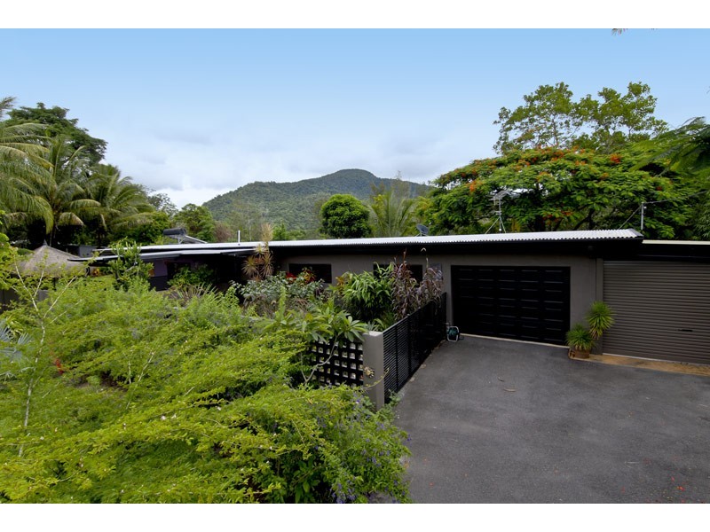 4 Stoney Creek Road, Kamerunga QLD 4870