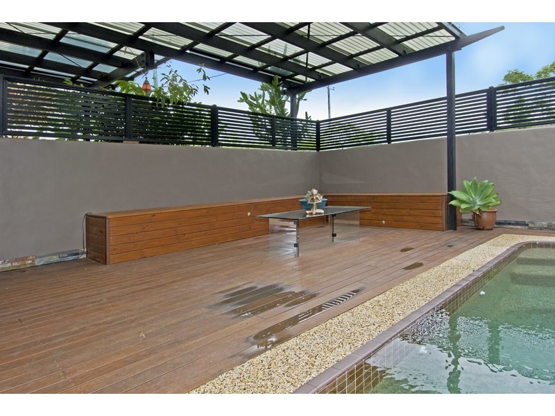 4 Stoney Creek Road, Kamerunga QLD 4870