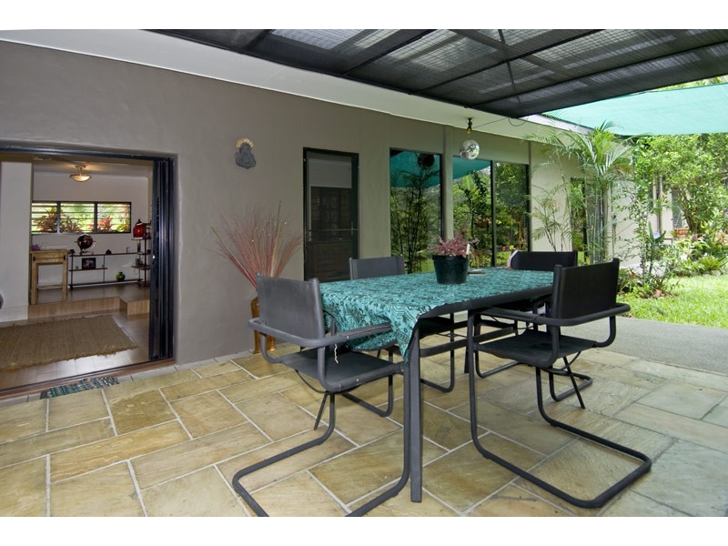 4 Stoney Creek Road, Kamerunga QLD 4870