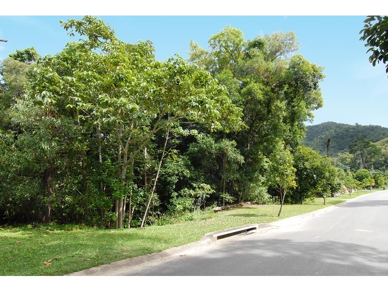 15-17 Thrush Terrace, Clifton Beach QLD 4879