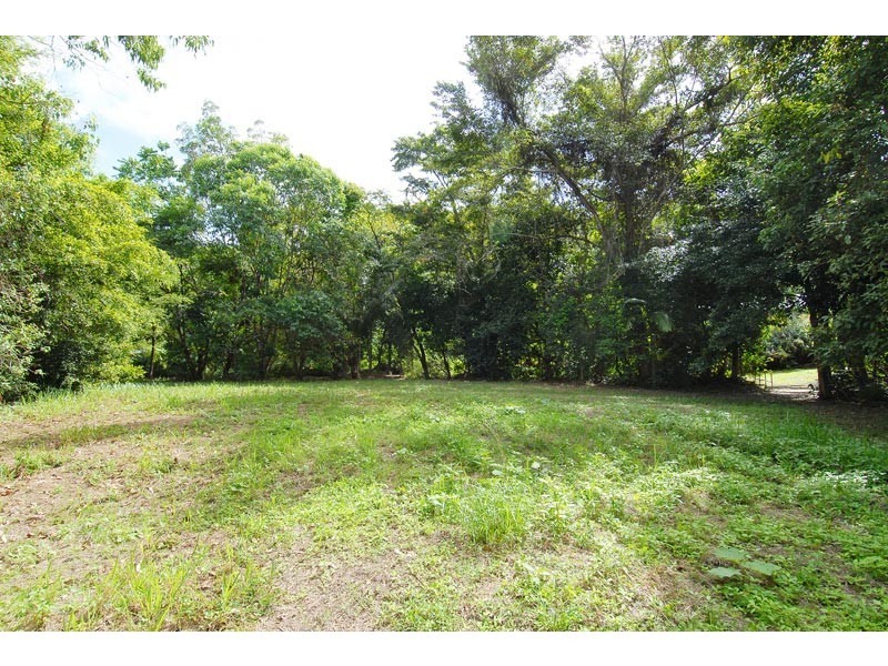 15-17 Thrush Terrace, Clifton Beach QLD 4879