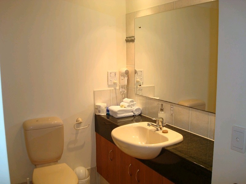 233 Esplanade, Cairns QLD 4870