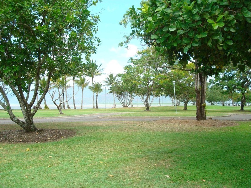 233 Esplanade, Cairns QLD 4870