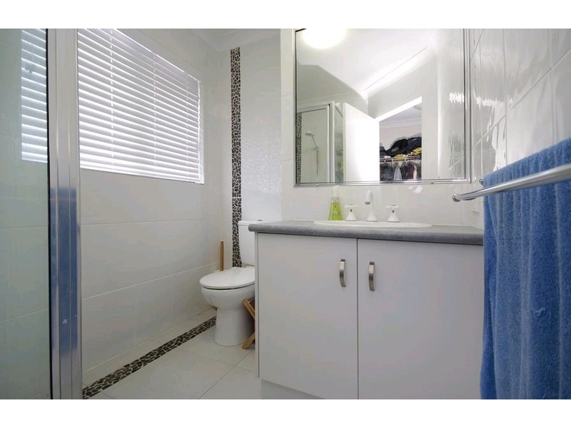 115 Mcfarlane Drive, Kanimbla QLD 4870