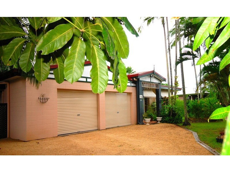 14 Bataan Close, Trinity Park QLD 4879