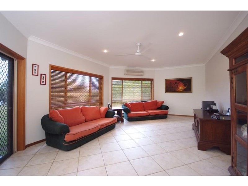 27 Plantation Road, Edmonton QLD 4869