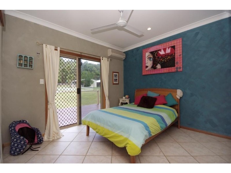 27 Plantation Road, Edmonton QLD 4869