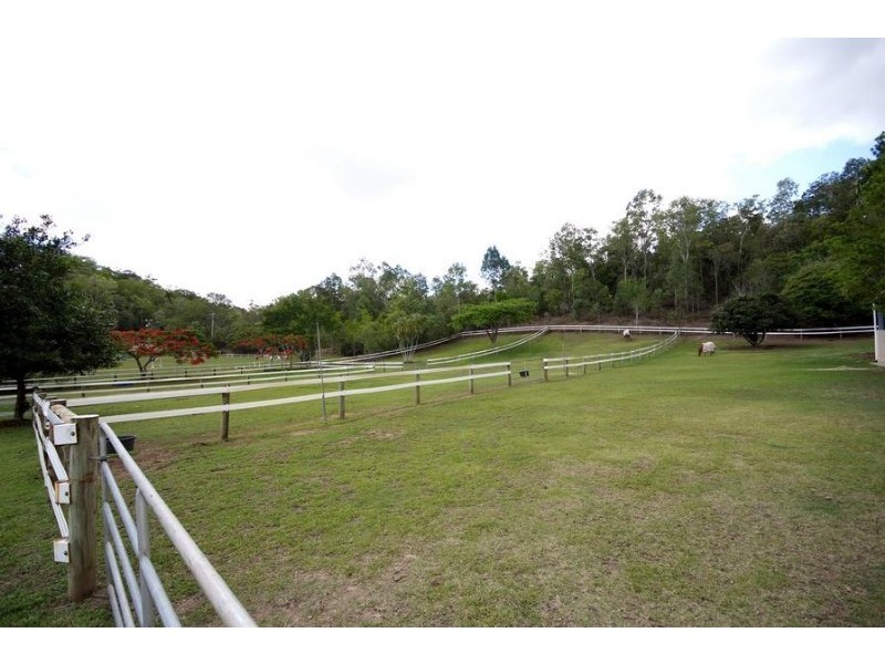 27 Plantation Road, Edmonton QLD 4869