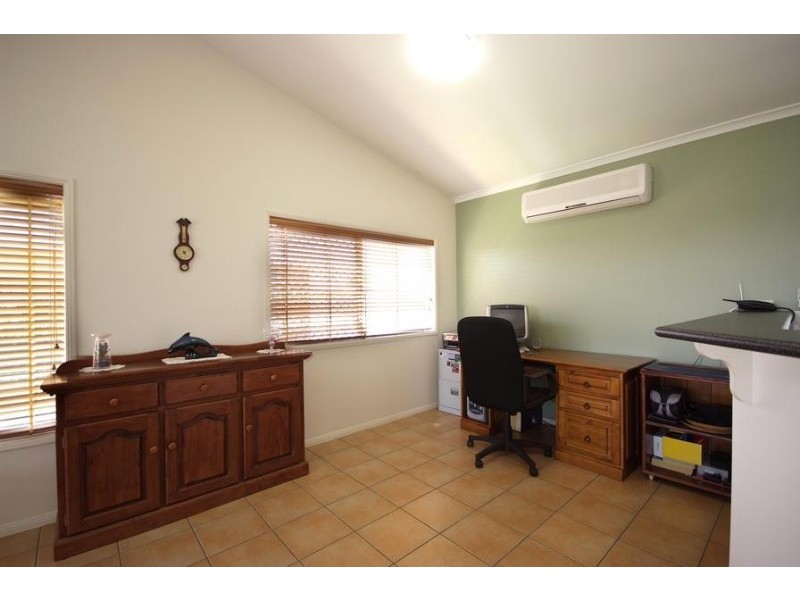 7 Hazelwood Close, Mount Sheridan QLD 4868