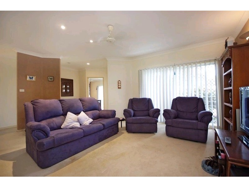 65 Barnard Drive, Mount Sheridan QLD 4868