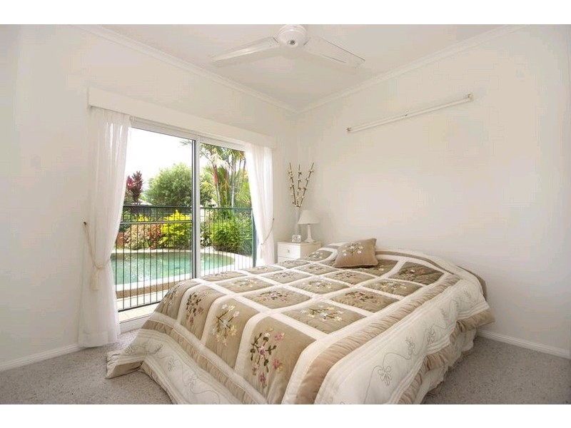 5 Providence Close, Bentley Park QLD 4869