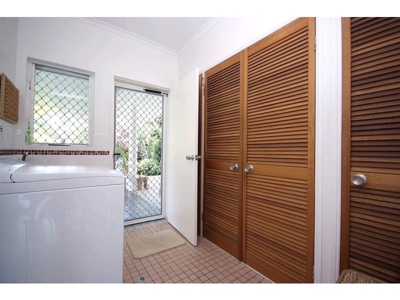 5 Providence Close, Bentley Park QLD 4869