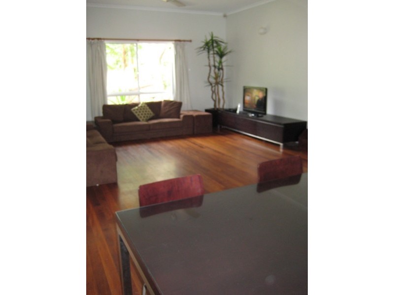 1 Cyathea Close, Kamerunga QLD 4870