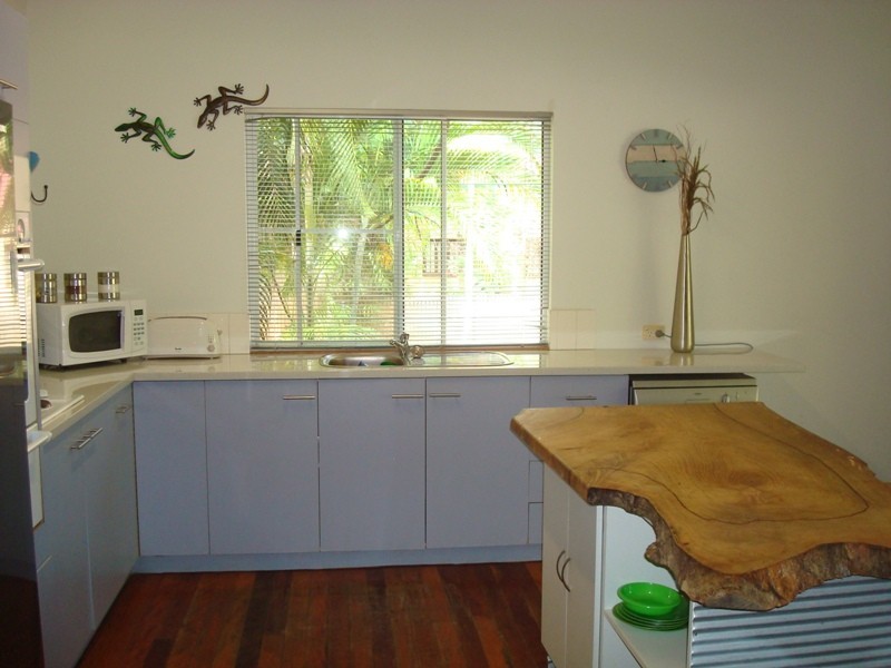 1 Cyathea Close, Kamerunga QLD 4870