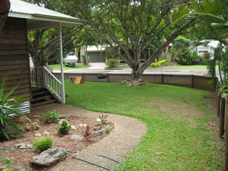 1 Cyathea Close, Kamerunga QLD 4870