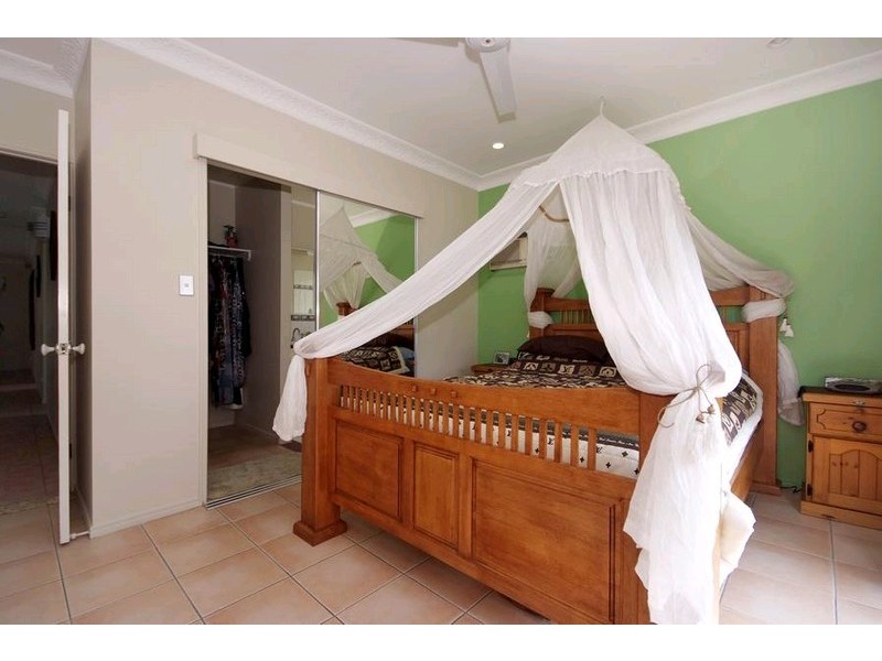 16 Taro Close, Mount Sheridan QLD 4868