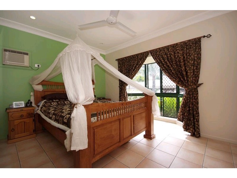 16 Taro Close, Mount Sheridan QLD 4868