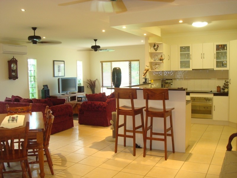 39 Lillipilli Street, Redlynch QLD 4870