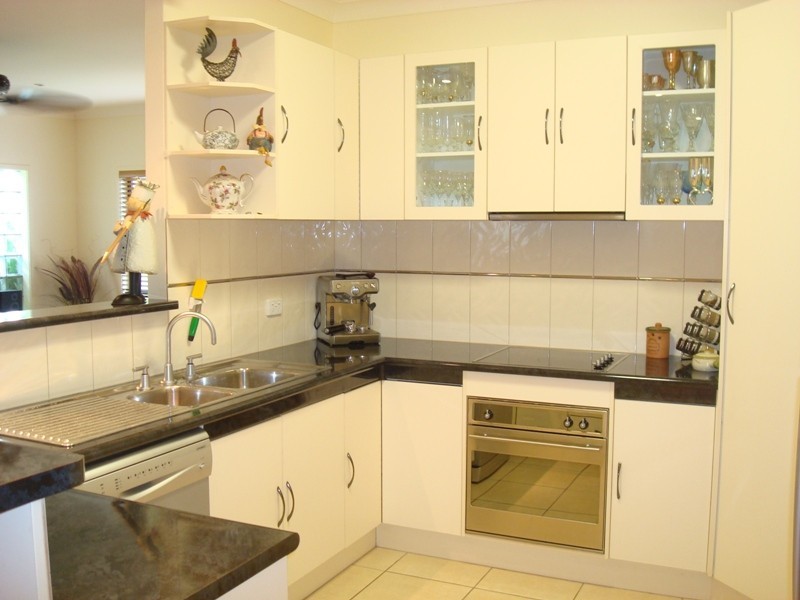 39 Lillipilli Street, Redlynch QLD 4870