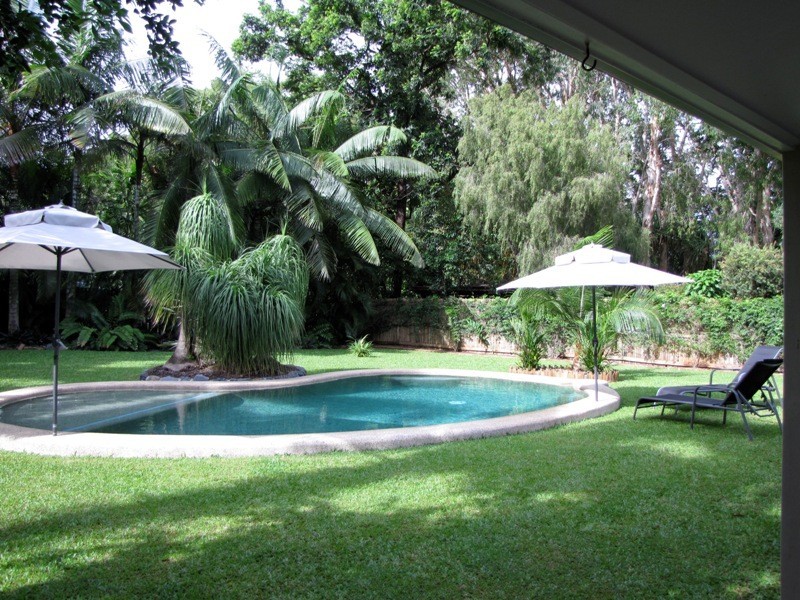 15 Carolyn Close, Yorkeys Knob QLD 4878