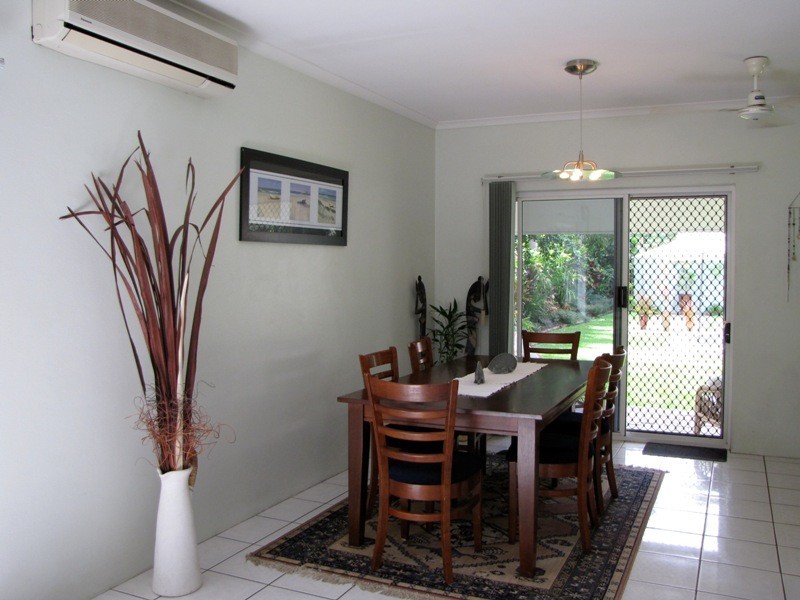 15 Carolyn Close, Yorkeys Knob QLD 4878