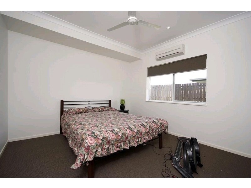 165 Fitzmaurice Drive, Bentley Park QLD 4869