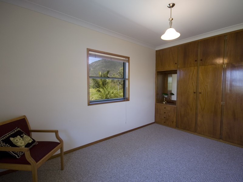 9 Pyramid Close, Gordonvale QLD 4865