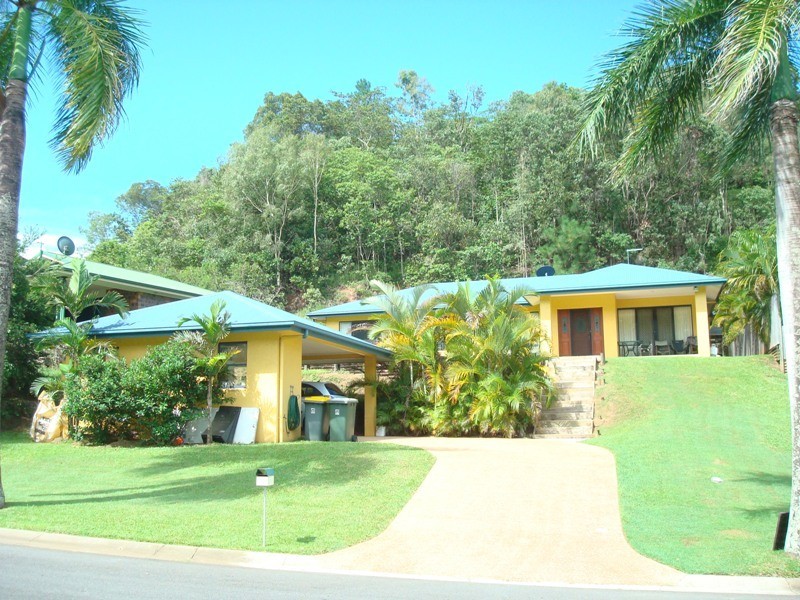 52 Barnes Street, Earlville QLD 4870