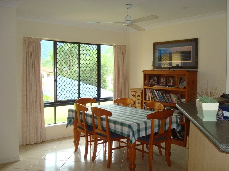 52 Barnes Street, Earlville QLD 4870