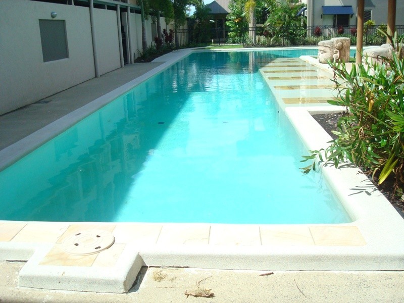 303/2-8 centenary close, Manoora QLD 4870