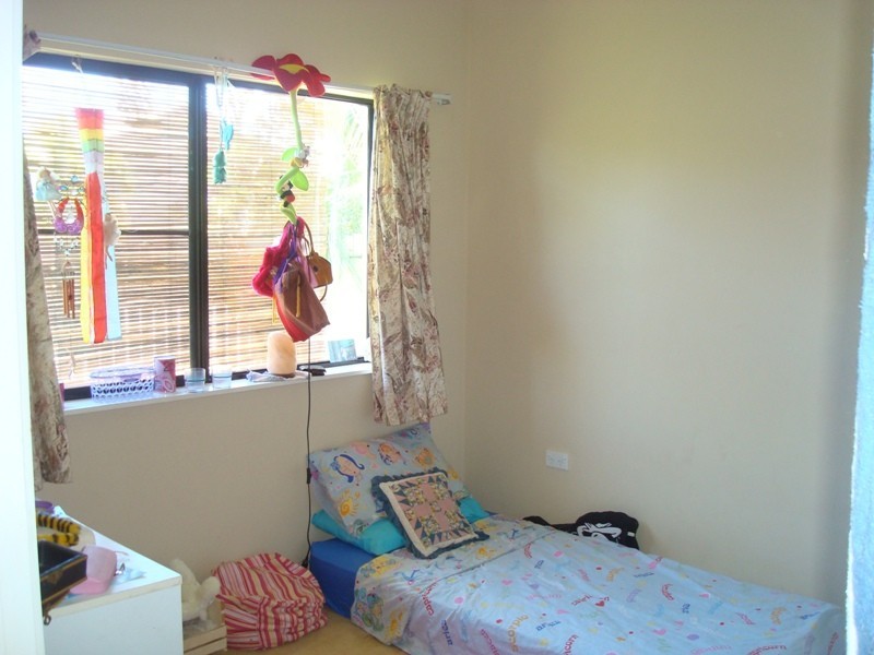 2 Bells Close, Kewarra Beach QLD 4879