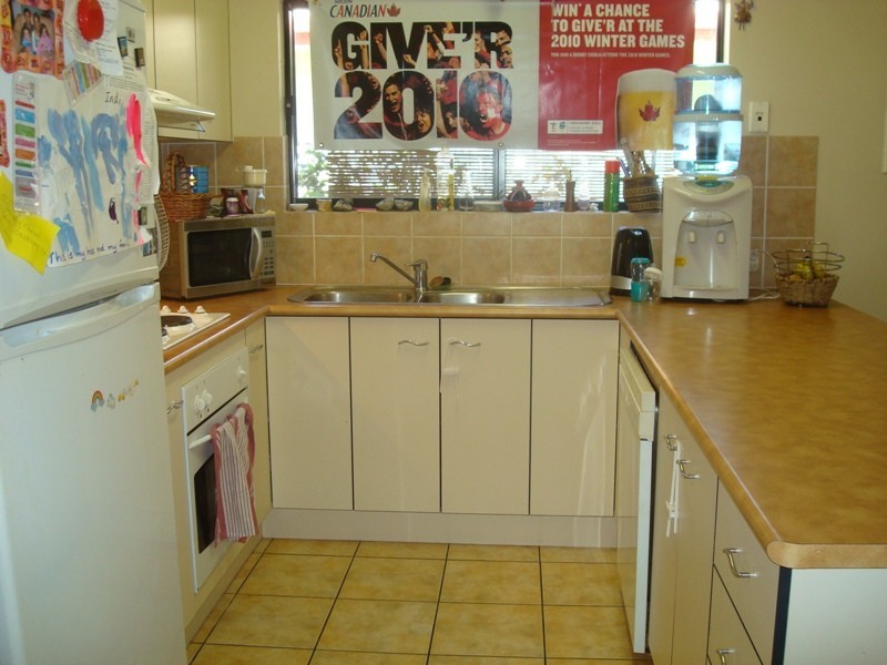 2 Bells Close, Kewarra Beach QLD 4879