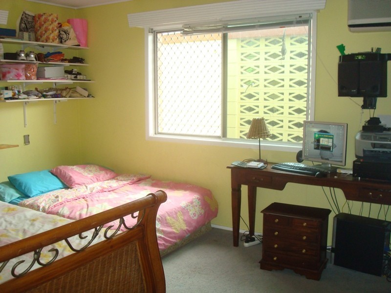 17 Brennan Street, Manunda QLD 4870