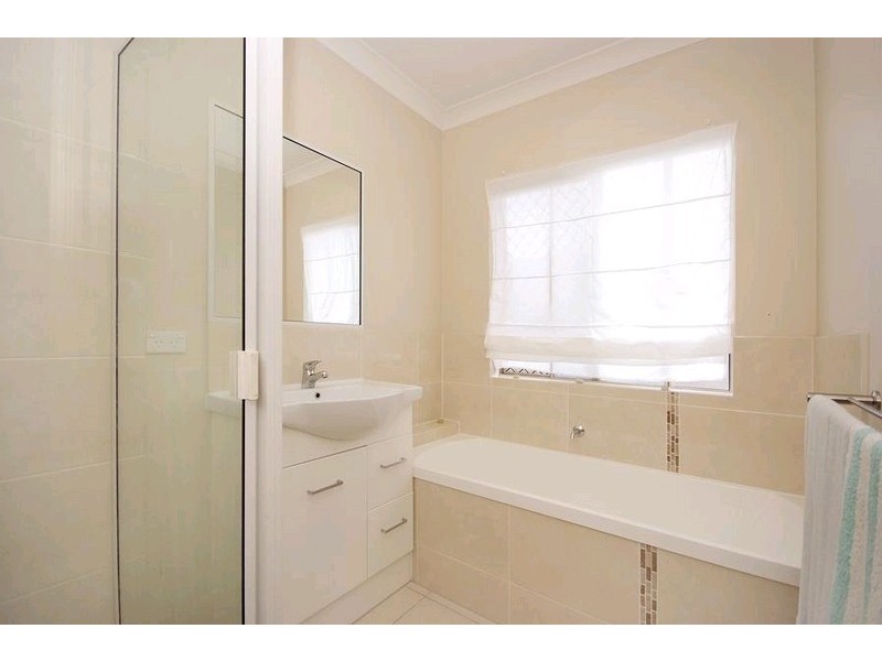 3 Hetherton Street, Smithfield QLD 4878