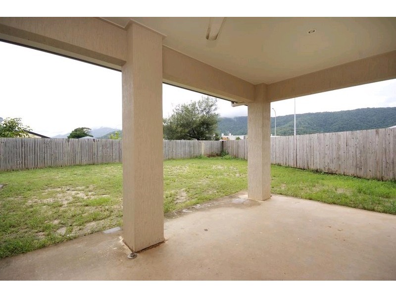3 Hetherton Street, Smithfield QLD 4878