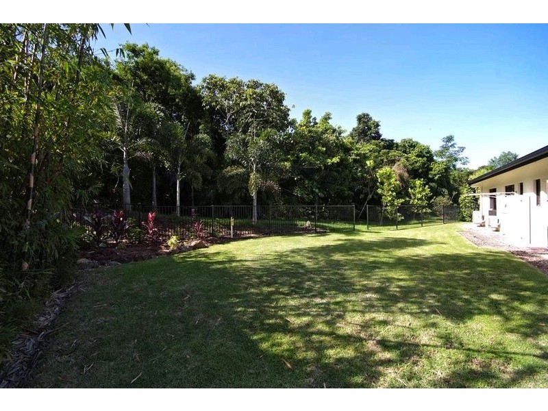 16 Orana Street, Caravonica QLD 4878