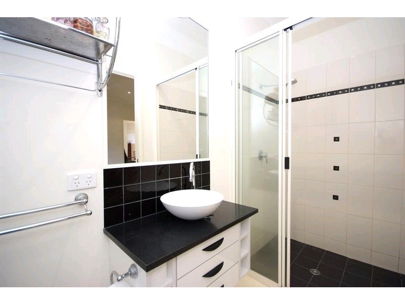 16 Orana Street, Caravonica QLD 4878