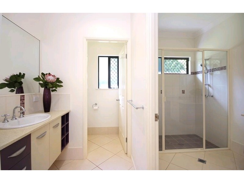 16 Orana Street, Caravonica QLD 4878