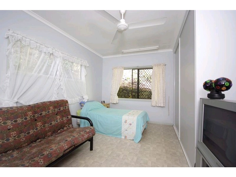 269 Toogood Road, Bayview Heights QLD 4868