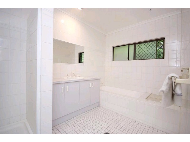 269 Toogood Road, Bayview Heights QLD 4868