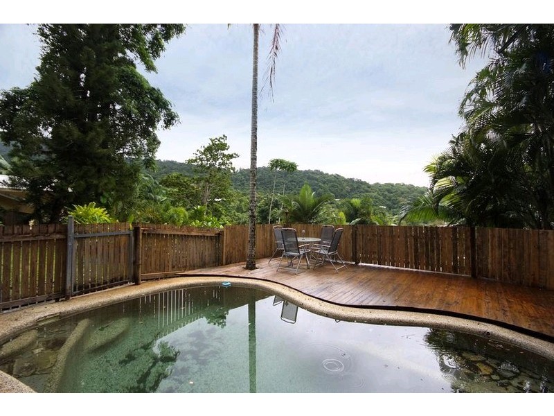 269 Toogood Road, Bayview Heights QLD 4868