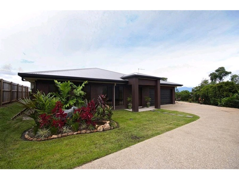 33 Cadell Street, Bentley Park QLD 4869