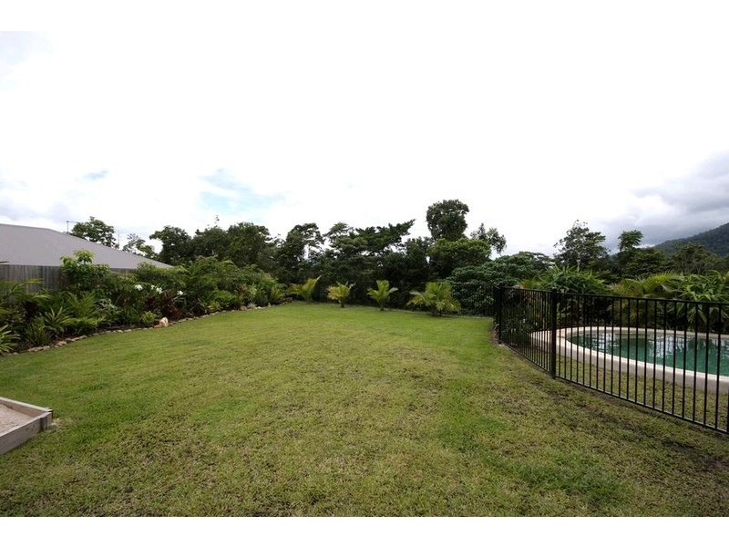 33 Cadell Street, Bentley Park QLD 4869