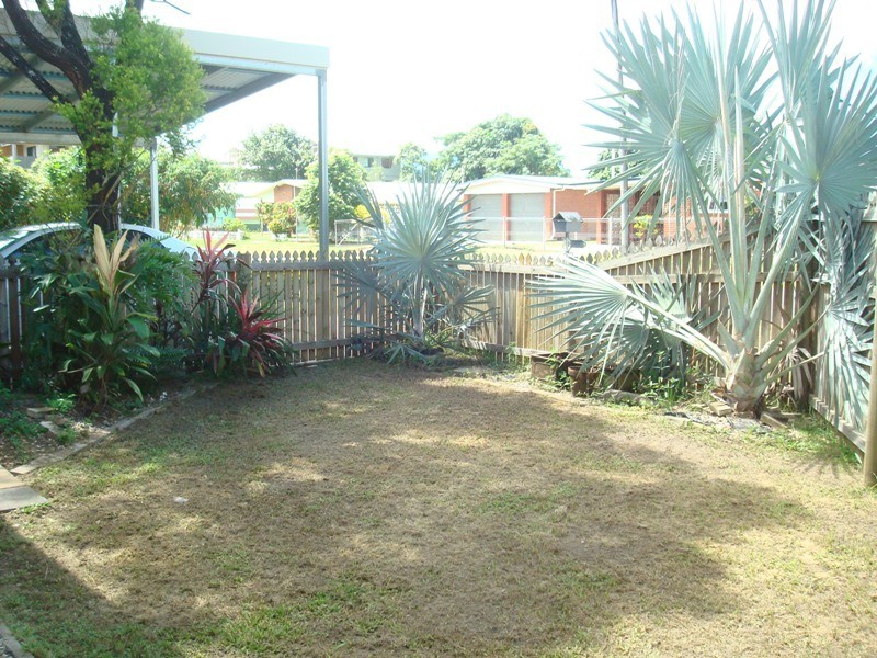 270 Brown Street, Westcourt QLD 4870