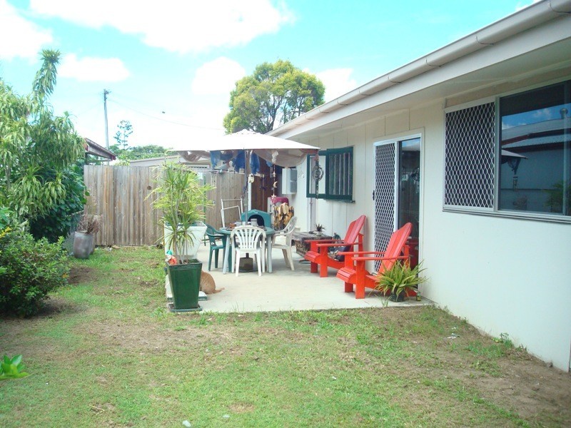 270 Brown Street, Westcourt QLD 4870